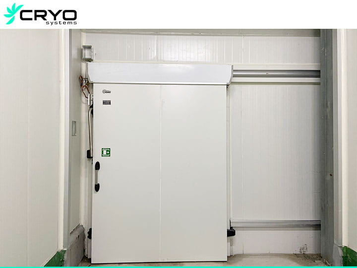 door-for-blast-freezer